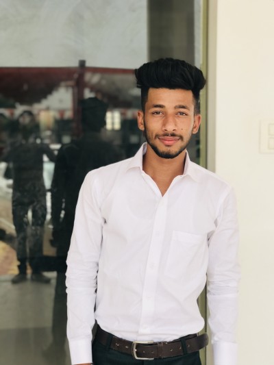The Youngest Social Media Manager And Digital Expert Mandeep Singh Speaks About The Risk He Took Before Starting His Company ‘Intense Media’