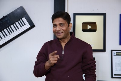 Virendra Rathore, The Award-Winning Acting Guru and Bestselling Author Revolutionizing the Film Industry with the Switch On Switch Off Acting Method