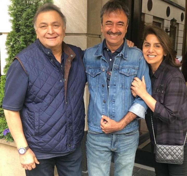 Rajkumar Hirani meets Rishi Kapoor and Neetu Singh in New York