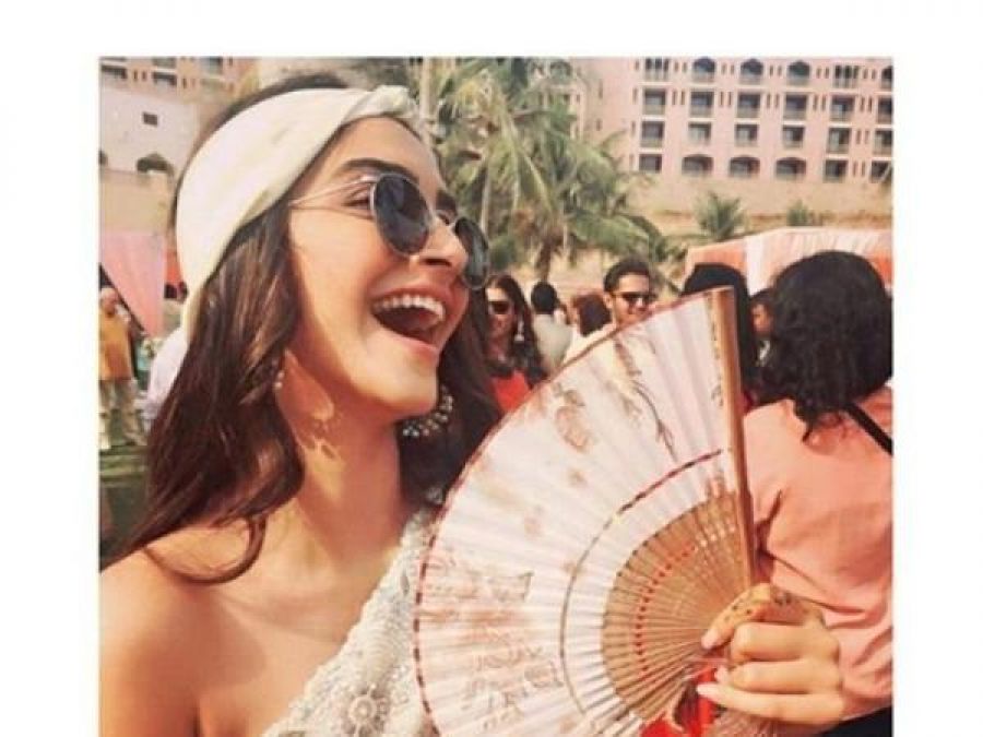 Sonam Kapoor shares a throwback pic which is giving summer goals