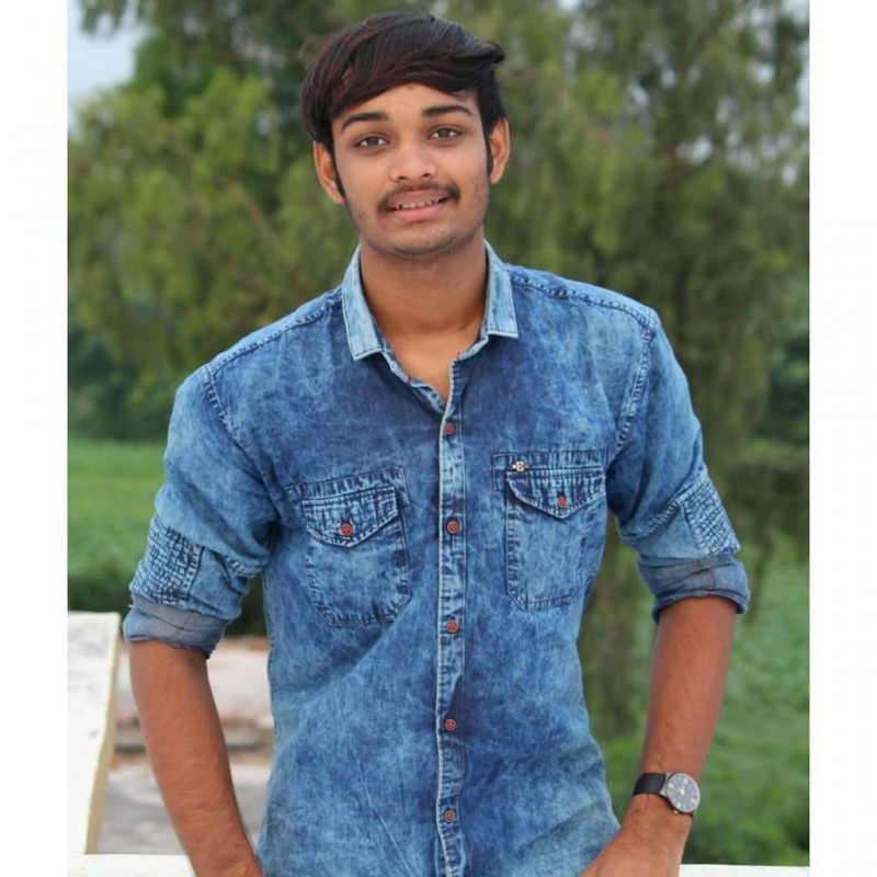 Geeky Ankur is the live inspiration to many who wish step forward with a career in Digital marketing