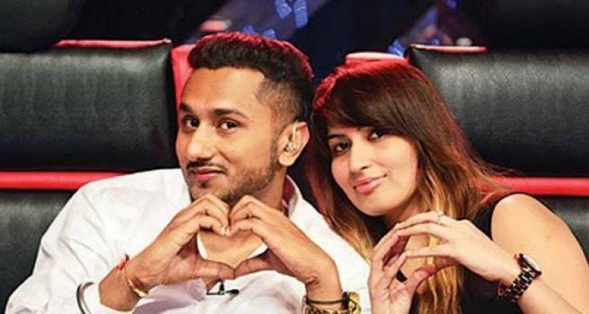 Popular Indian Rappers & Their Life Partners
