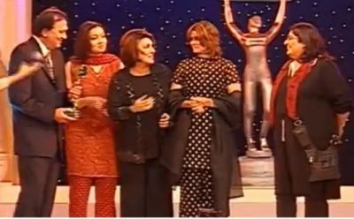 Watch Video: Throwback to 2001 ITA when Tara won the award, Alok Nath went missing