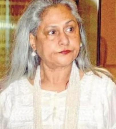 Watch, Jaya Bachchan became angry on paps on Diwali, called them ‘Intruders’