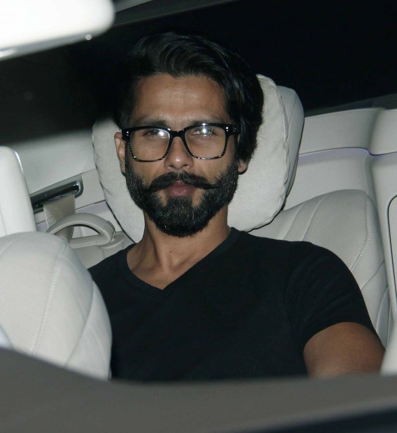 Shahid Kapoor and wife Mira Rajput had dinner at Karan Johar's place