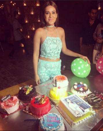 See pictures: Nia Sharma celebrated her birthday with close friends