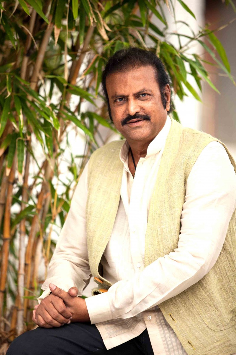 Robbers who robbed Mohan Babu's house get arrested