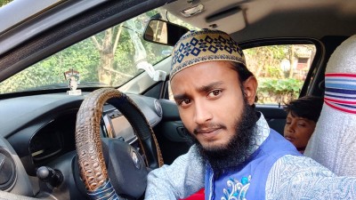 Abdul Tahir know professionally as Abu Taher Rezbi, the young artist to get YouTube’s verification in India