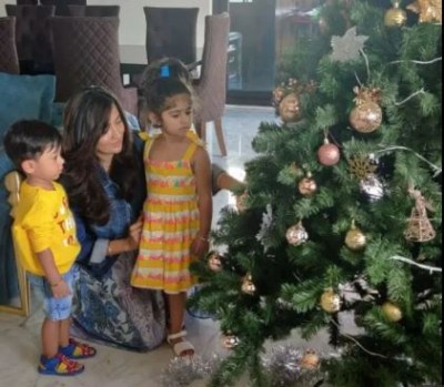 KGF Chapter 2 stars Yash & Radhika Pandit's kids enjoy Christmas 2021, See Here