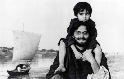 Kolkata International Film Festival to screen Satyajit Ray's classic 'Apur Sansar'