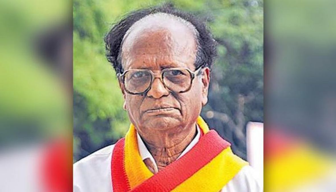 Veteran writer and activist Champa passes away; Sandalwood celebs send their condolences