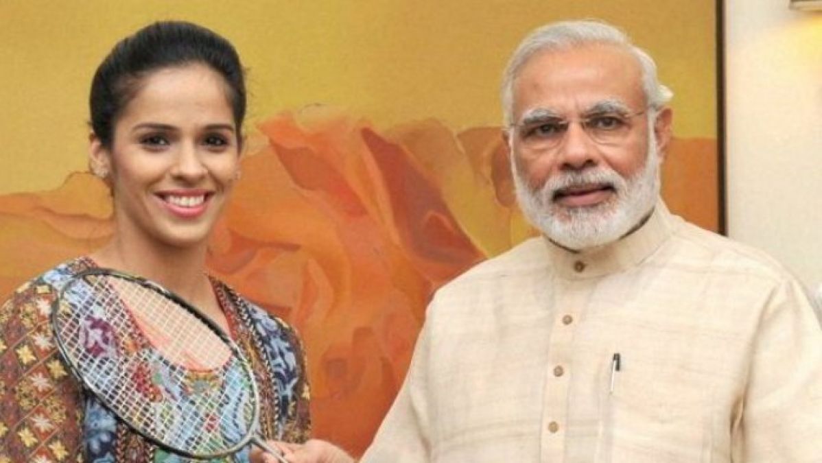 Siddharth faces severe backlash for 'sexual innuendo', After Saina Nehwal's tweet for PM Modi