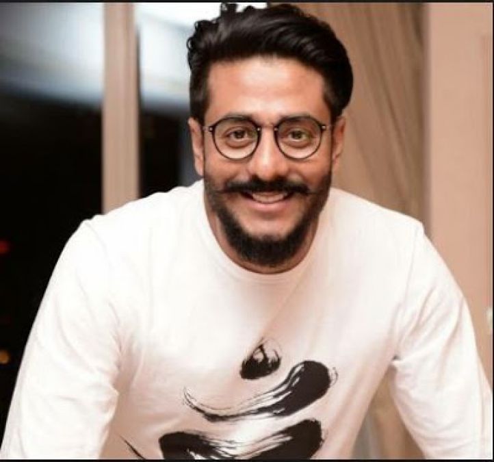 Checkout the adorable pics of Raj Chakraborty with baby boy Yuvaan