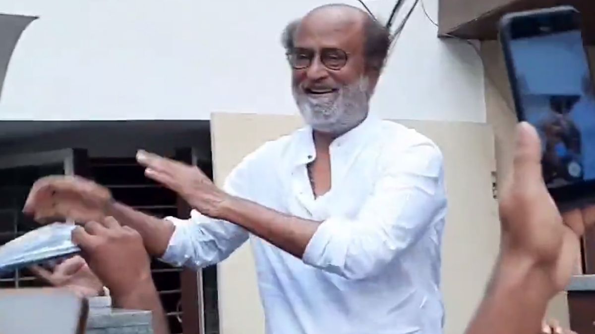 Rajinikanth's fans jump with joy as he greets them on Pongal - watch the video