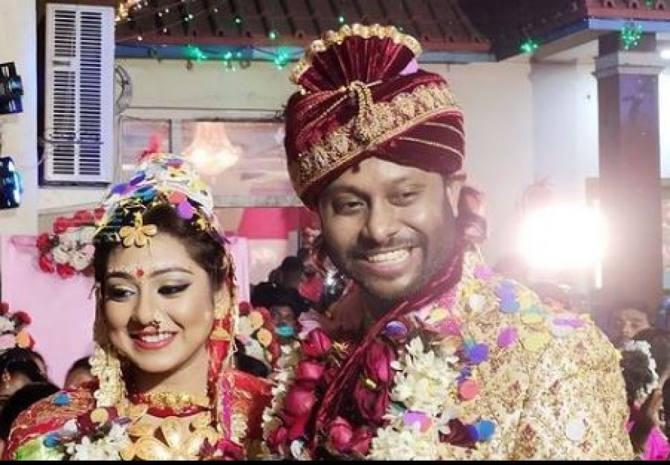 Actress Aemila Sadhukhan got married to boyfriend Amit Burnwal