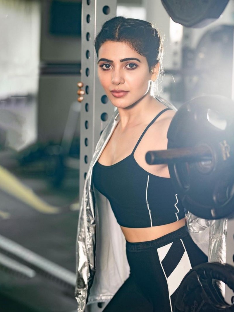 Samantha working out with pet dog Hash VIDEO surfaced