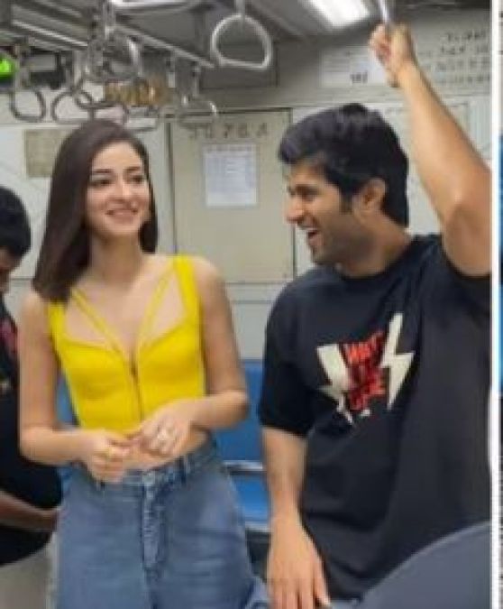 Video!! Vijay Deverakonda, Ananya Pandey boards in Mumbai Local Train