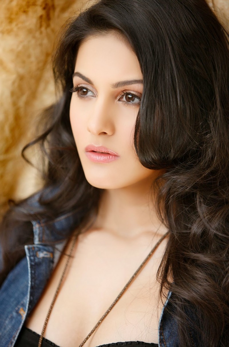 Amyra urges people not to harm doctors and nurses