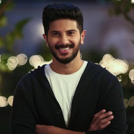 Dulquer Salmaan wishes Eid to fans, shares adorable family photos