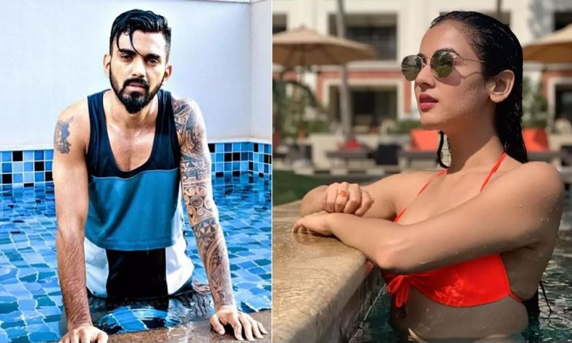 Sonal Denies Being in a Relationship with Cricketer KL Rahul