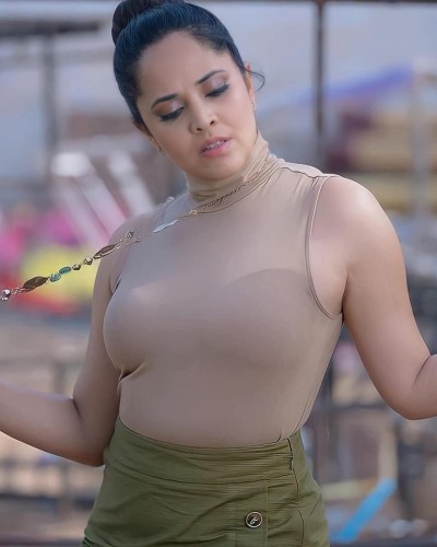 अनसुया भारद्वाज ने अभिनेता कोटा श्रीनिवास की ड्रेसिंग पर टिप्पणी करने के लिए आलोचना की