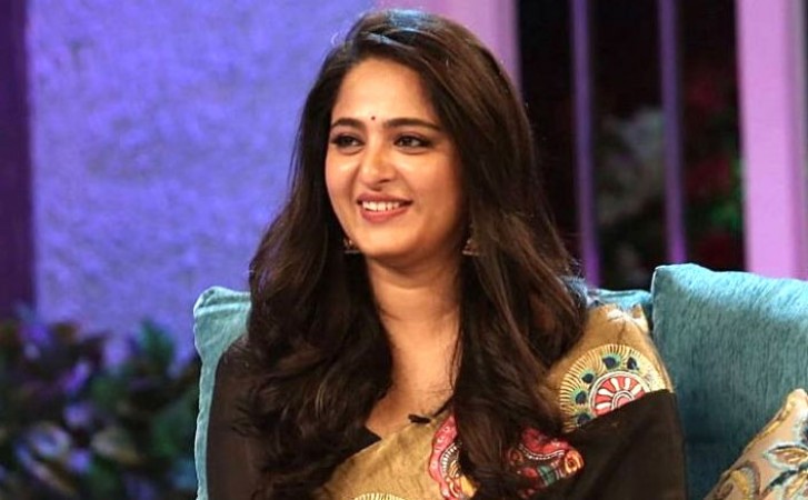 Baahubali star Anushka reveals her reason for staying away from social media!