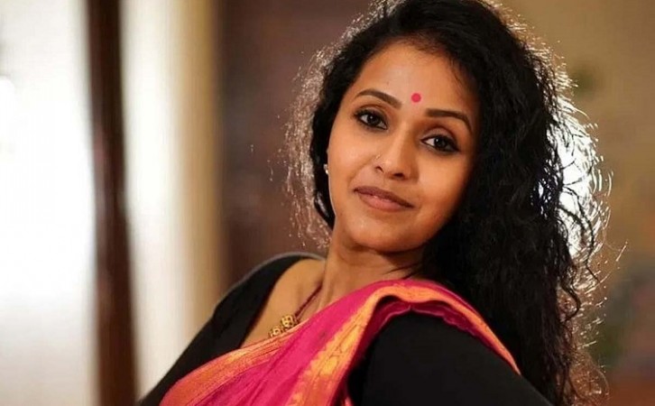 Tollywood Smita Celebrating the Multifaceted Talent on Her Birthday