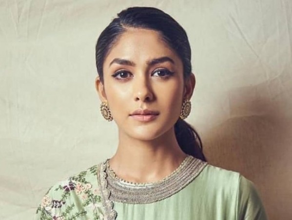 Mrunal Thakur agreed to play cop in the Hindi remake of ‘Thadam’, Know When To Release