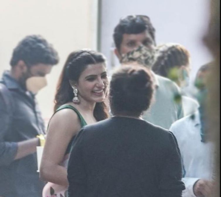 Samantha Akkineni gets spotted in a floral saree; see pic!