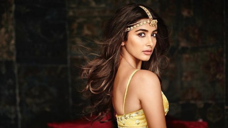 Pooja Hegde to commence with shooting of 'Radhe Shyam'