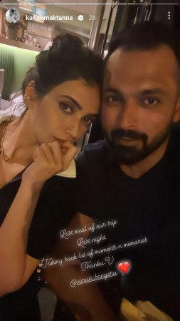 Karishma Tanna twins in black with husband for the last meal