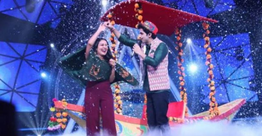 Ankush gets an opportunity to go romantic with Neha Kakkar