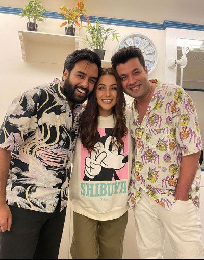 Shehnaaz Gill shares a picture with Yashraj Mukhate and Varun Sharma; Have a look
