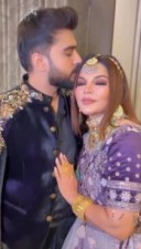 Rakhi Sawant grooves with boyfriend before her surgery; Watch