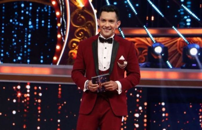 Sa Re Ga Ma Pa L’il Champs: Aditya Narayan is to be replaced by this new host