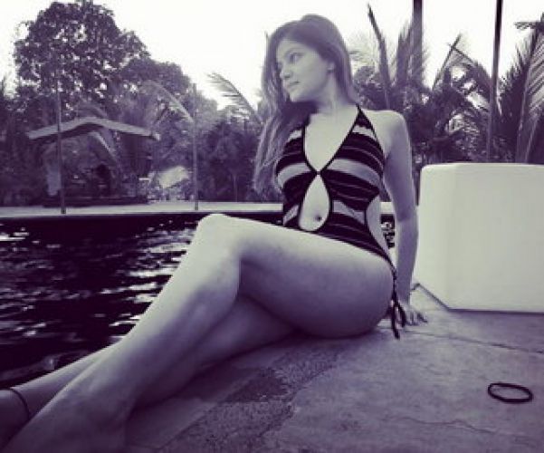 Gallery talk: Rubina Dilaik flaunts her bikini look