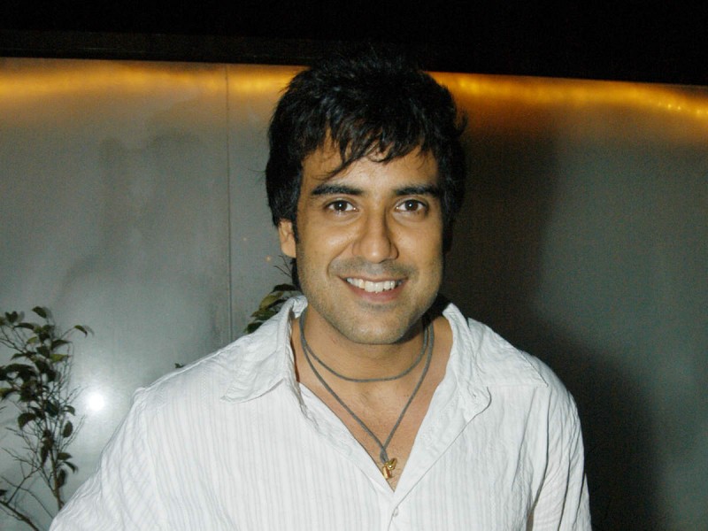 After Karan Oberoi; this actor got arrested for Raping!