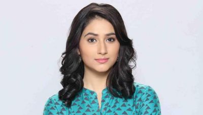 After the death of father, tele actress Disha Parmar resumes shooting