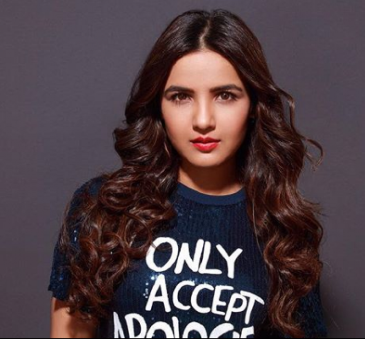 Birthday Special: Jasmin Bhasin won the hearts of the audience by this show
