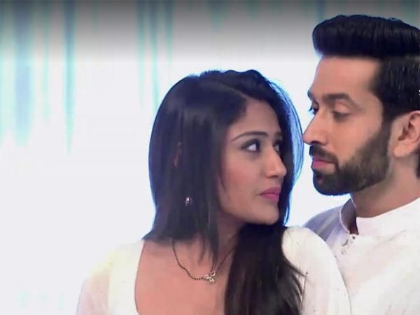 Media persons are restricted to enter the set of Ishqbaaz