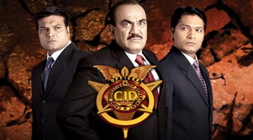 12 lakhs goes missing from the CID producer Pradeep Uppoor's house