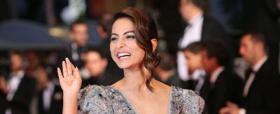 Hina Khan shares a BTS of her journey about Cannes 2019