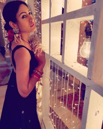 See pic : Ishqbaaaz: fame Surbhi Chandna shares her Diwali look