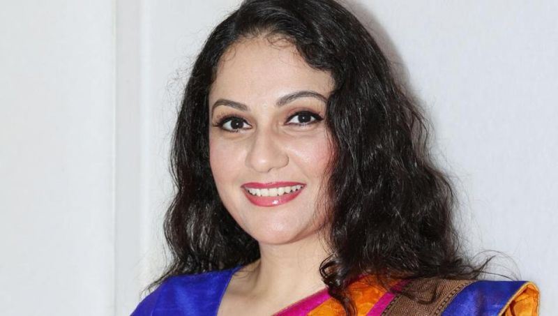 I can’t play a typical bahu on the small screen:Gracy Singh