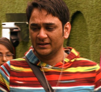 Bigg Boss 11: Vikas Gupta cries and  leaves house after fight