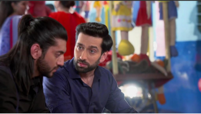 Ishqbaaz written update: Shivaay asks Om not to give up