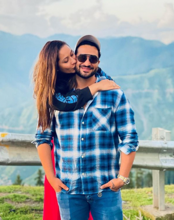Aly Goni and Jasmin Bhasin shared a birthday message for his sister Ilham Goni