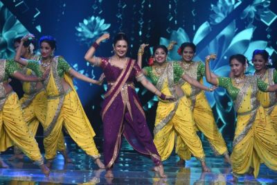 Divyanka Tripathi dances to pay tribute to Deepika Padukone on occasion of Ganesh Chaturthi