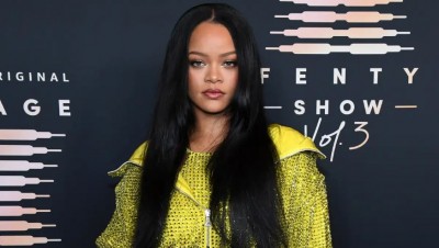 Rihanna to headline Super Bowl Halftime Show in 2023, after welcoming her baby boy