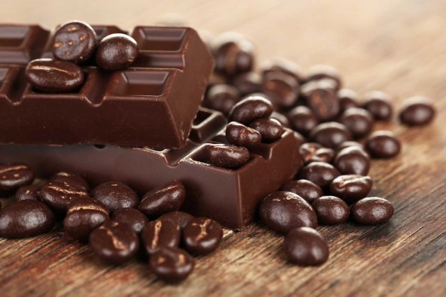 डार्क चॉकलेट खाने के फायदे